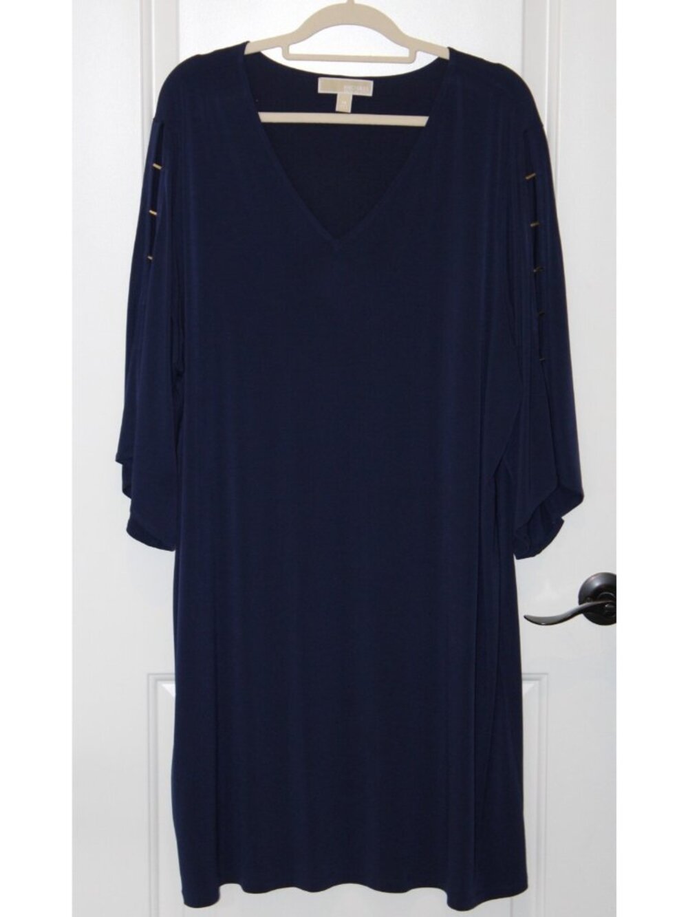 Michael Kors Women 3X V Neck Gold Tone hardware on Sleeves Dress Blue Navy